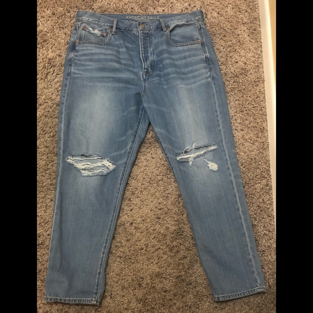 American eagle mom ripped jeans